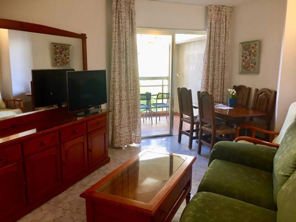 Aparthotel Chinasol Playa à Almuñécar Extérieur photo