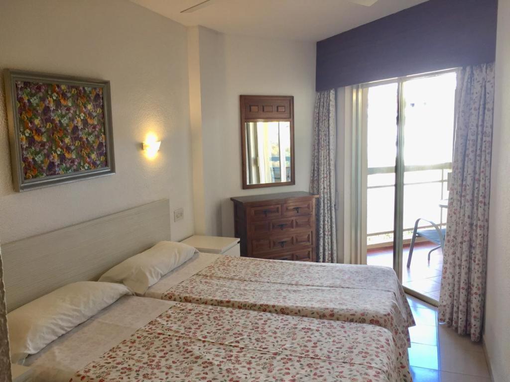 Aparthotel Chinasol Playa à Almuñécar Extérieur photo