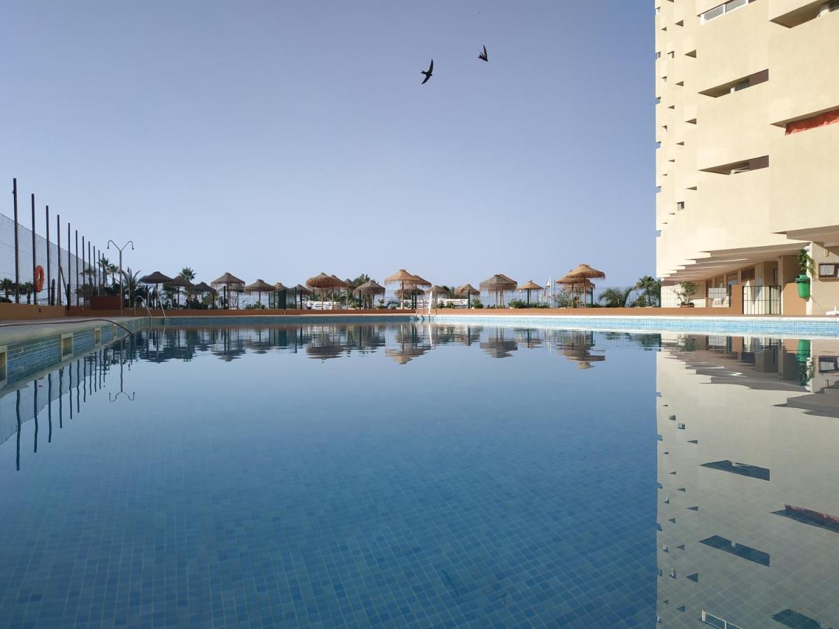 Aparthotel Chinasol Playa à Almuñécar Extérieur photo
